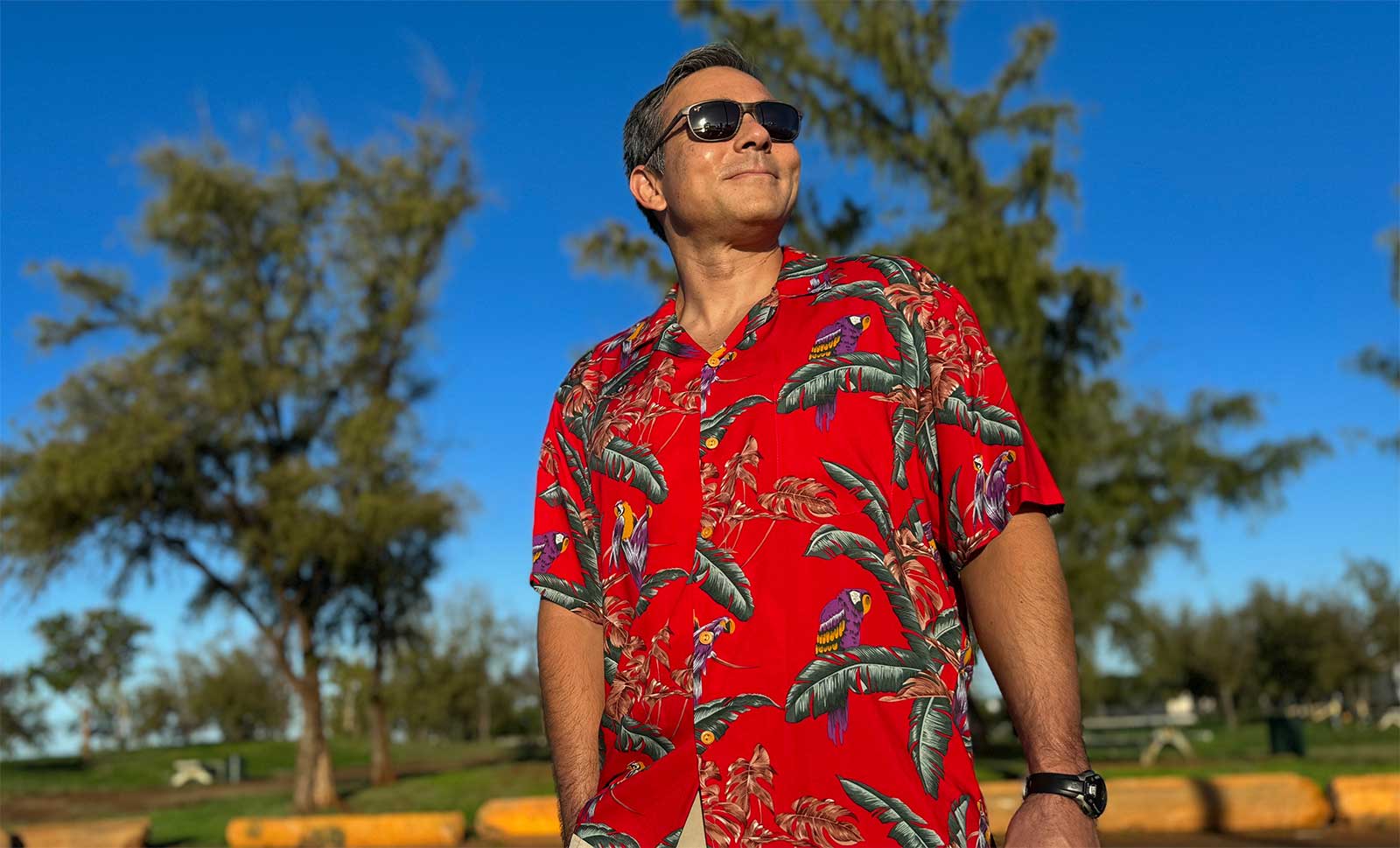 best selling men's Hawaiian shirts